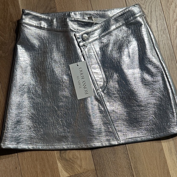 Torn by Ronny Kobo Silver Mini Skirt - Picture 1 of 3